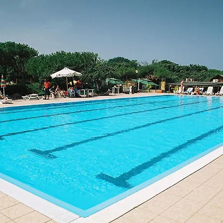 Appealing Mobile Home In Sorso With Shared Pool * סורסו